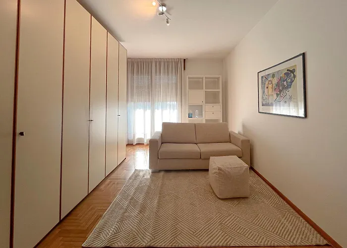 Con Vista Citta Vicino Stazione Di 10 Min Da Venezia Apartmán