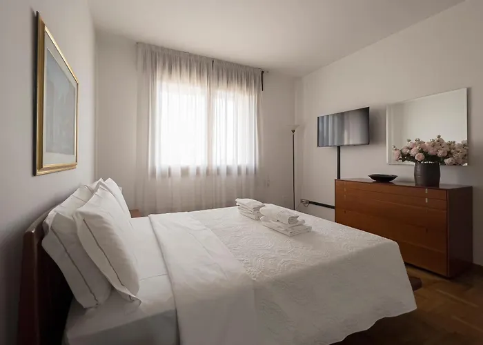 Con Vista Citta Vicino Stazione Di 10 Min Da Venezia *