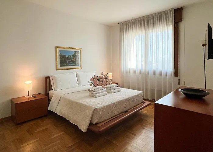 Apartmán Con Vista Citta Vicino Stazione Di 10 Min Da Venezia *